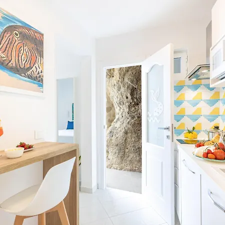 Yourhome - Maris * Позитано